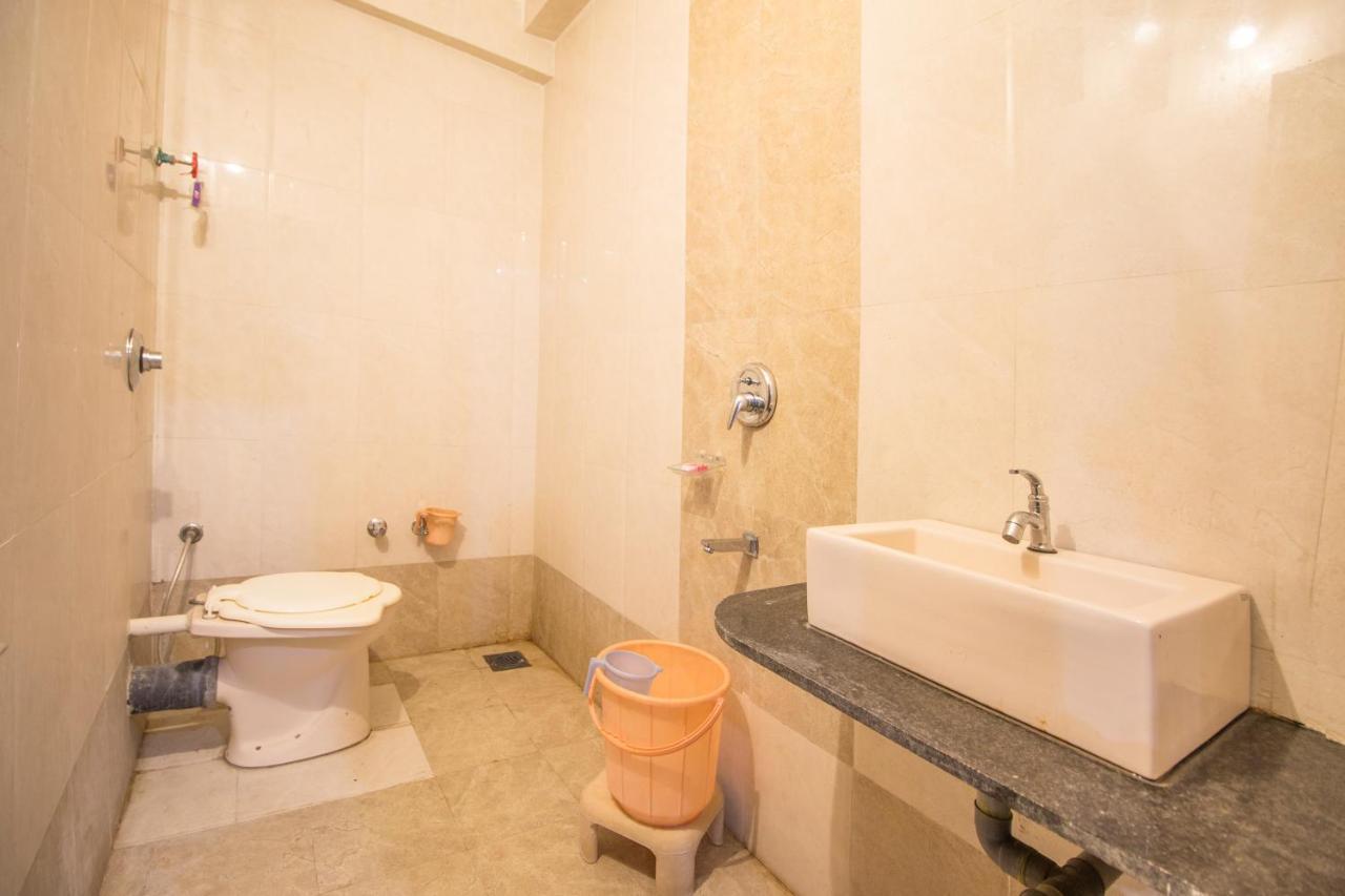 Hotel Yogiraj Palace Shegaon Exterior photo